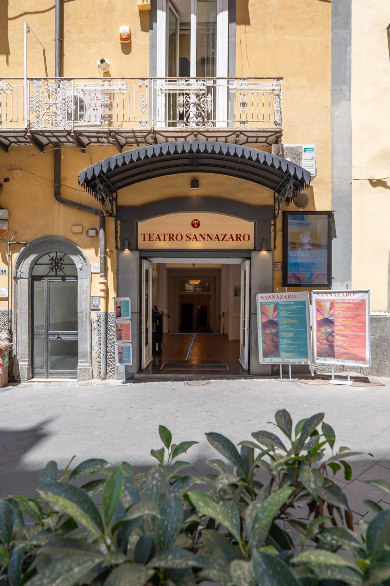 Aristocrat Chiaia Bridge Lejlighed Napoli Eksteriør billede